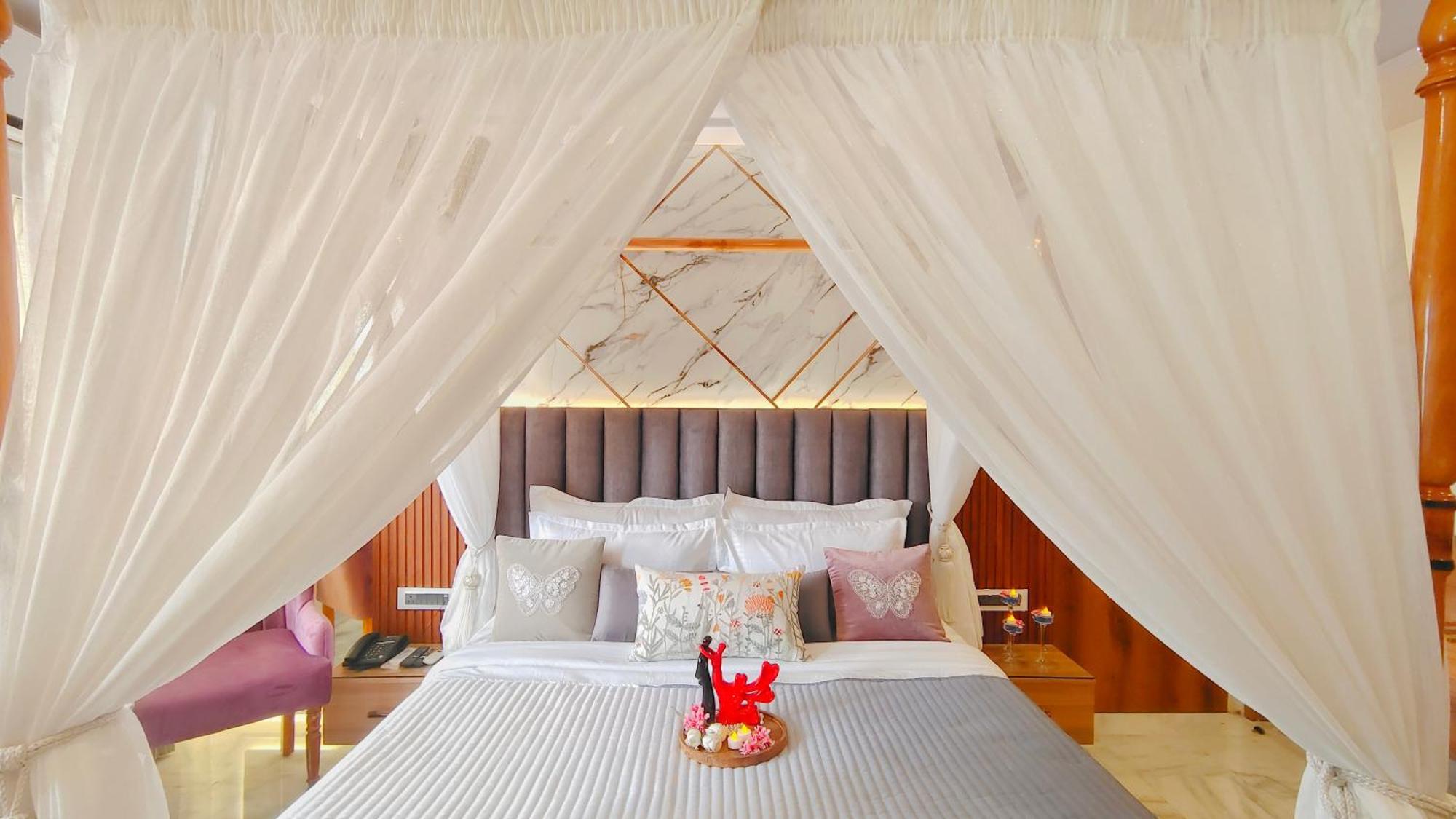 Sarang Palace - A Luxury Boutique Hotel Jaipur Ngoại thất bức ảnh